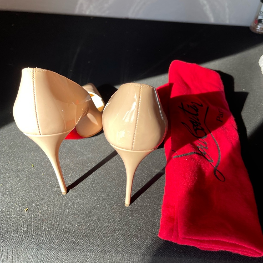 Christian Louboutin Blush Pink Heels - Picture 4 of 6
